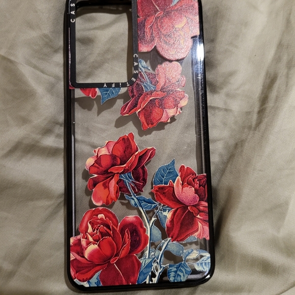 Samsung 21 Ultra Case - Roses - Picture 2 of 6